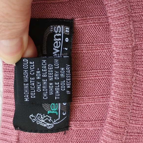 Jessica Stevens Victor Rose Pink Cashmere Look & Feel Sweater Size Medium NWT - Picture 3 of 7